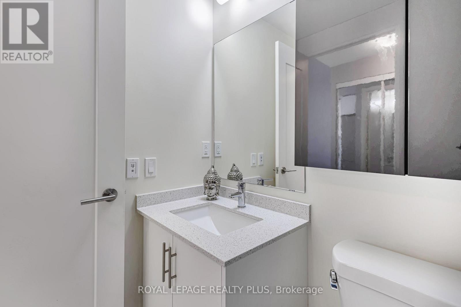 701 - 509 Dundas Street W, Oakville, Ontario  L6M 1L9 - Photo 15 - W13106592