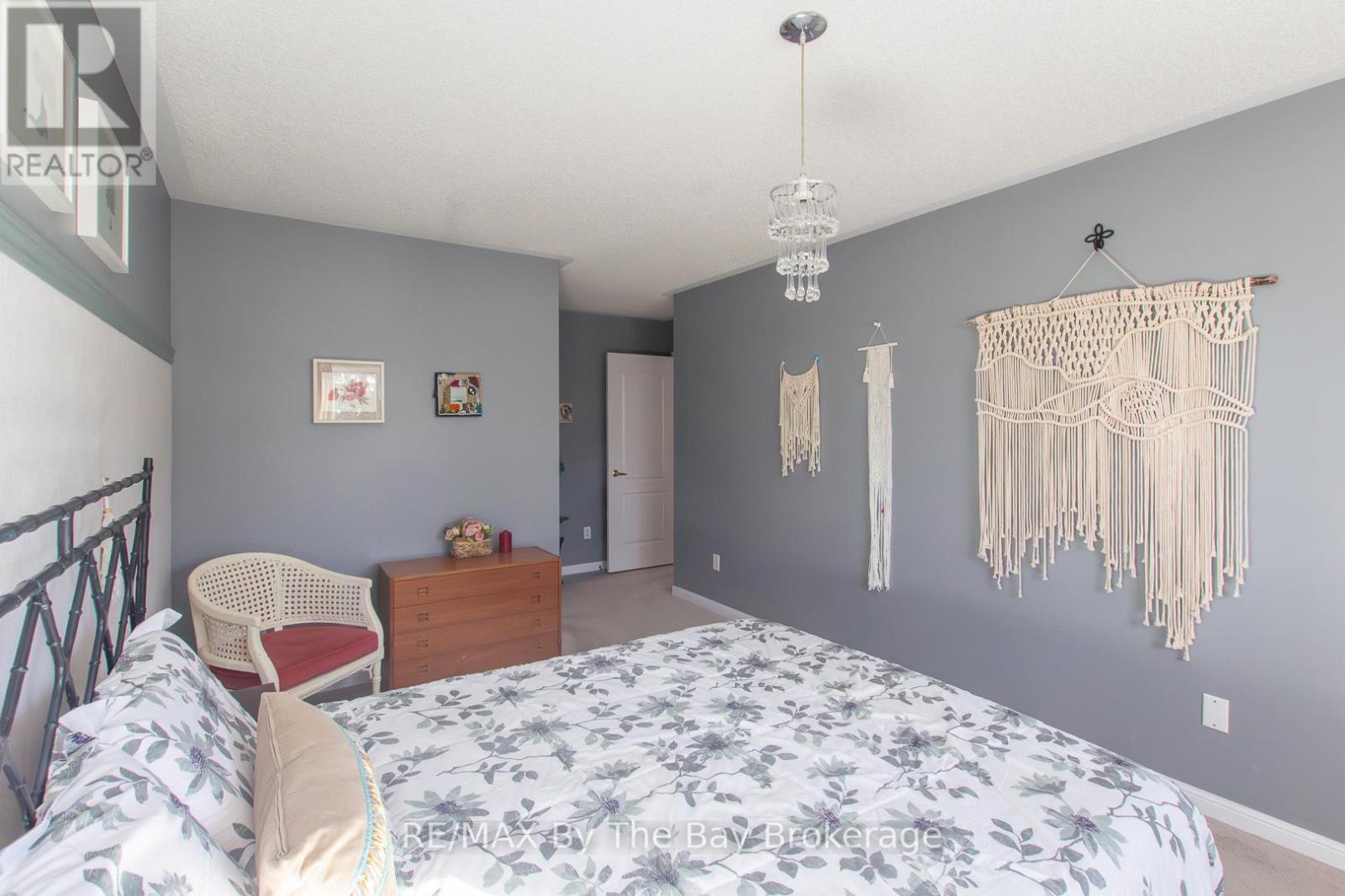 70 Rose Valley Way, Wasaga Beach, Ontario  L9Z 3C4 - Photo 21 - S12842954