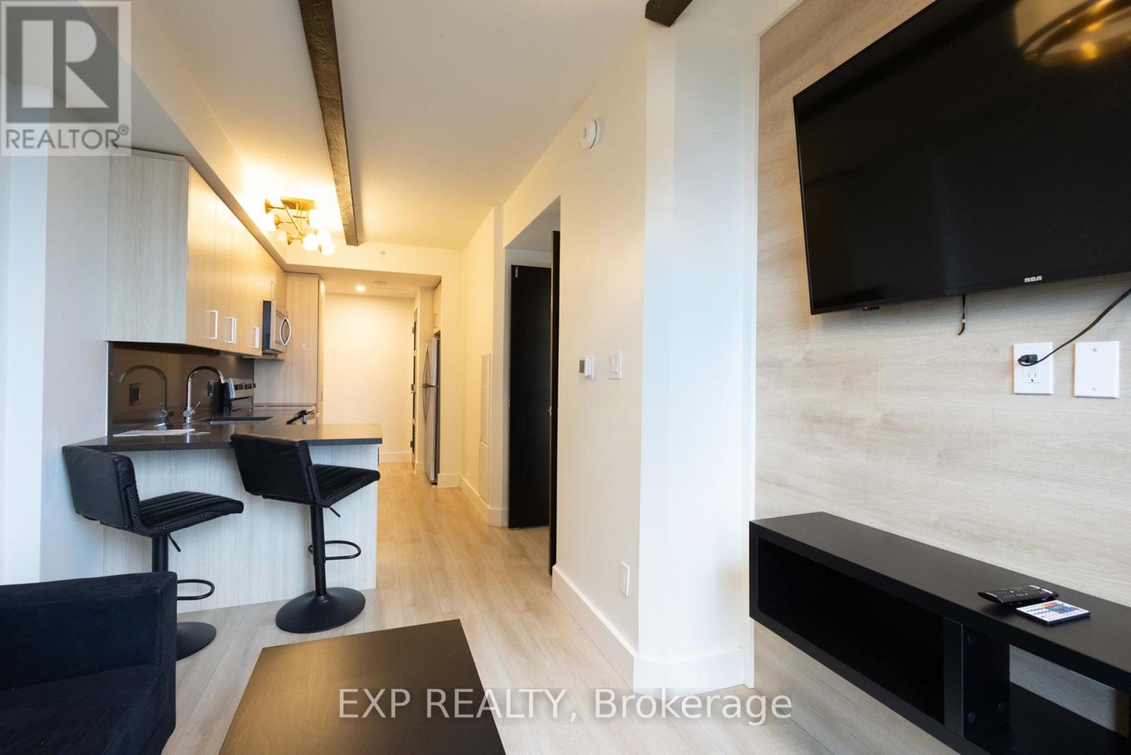 928 - 145 Columbia Street W, Waterloo, Ontario  N2L 0K7 - Photo 3 - X13072144