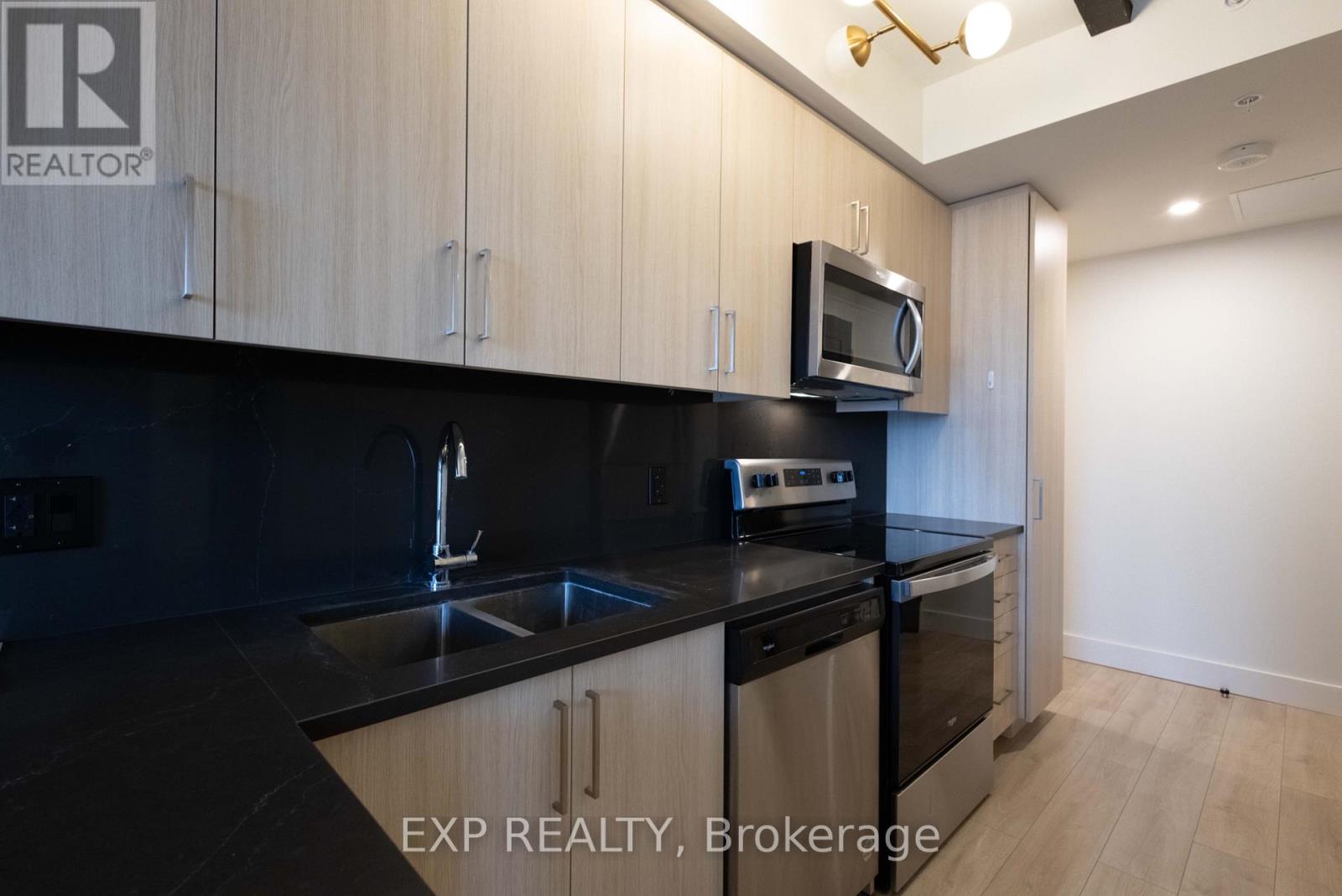 928 - 145 Columbia Street W, Waterloo, Ontario  N2L 0K7 - Photo 4 - X13072144