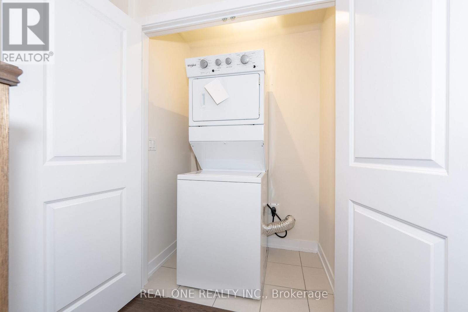 28 Credit Lane, Richmond Hill, Ontario  L4E 1G9 - Photo 10 - N13106610