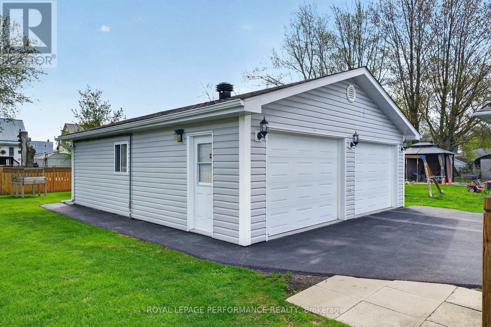 617 Augustus Street, Cornwall, Ontario  K6J 3X2 - Photo 37 - X13106622