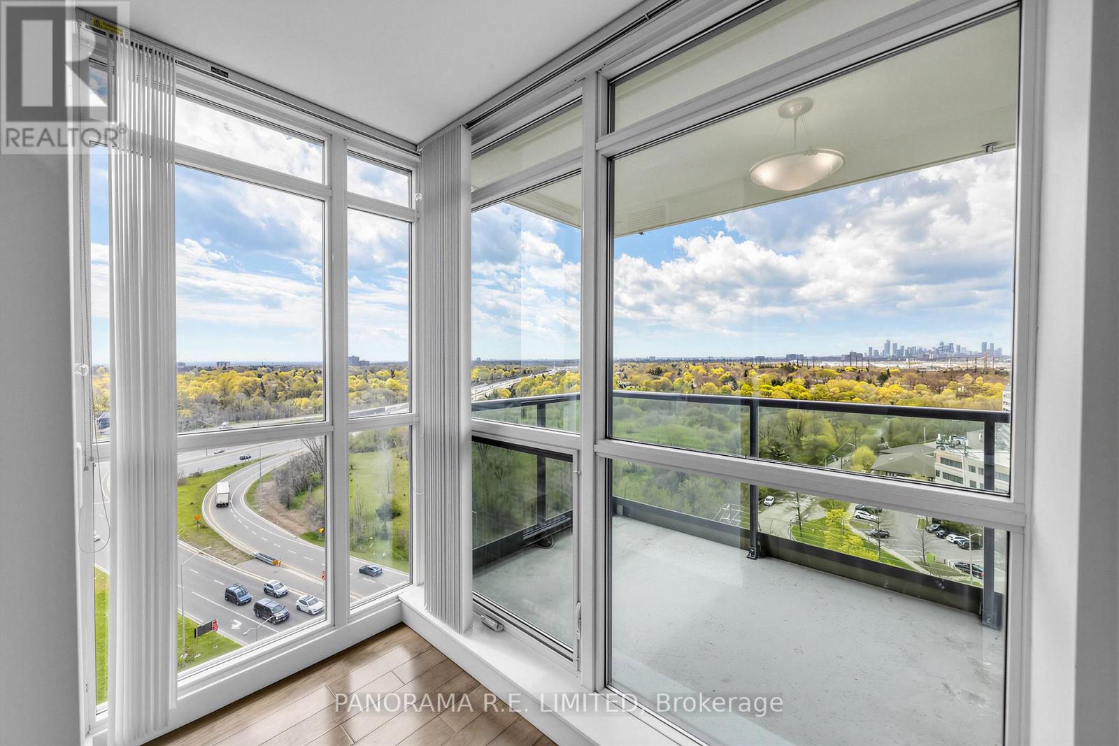 1509 - 225 Sherway Gardens Road, Toronto, Ontario  M9C 0A3 - Photo 10 - W13106624