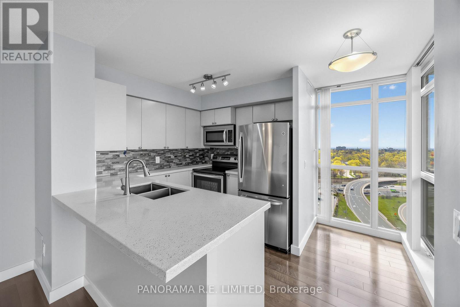 1509 - 225 Sherway Gardens Road, Toronto, Ontario  M9C 0A3 - Photo 7 - W13106624