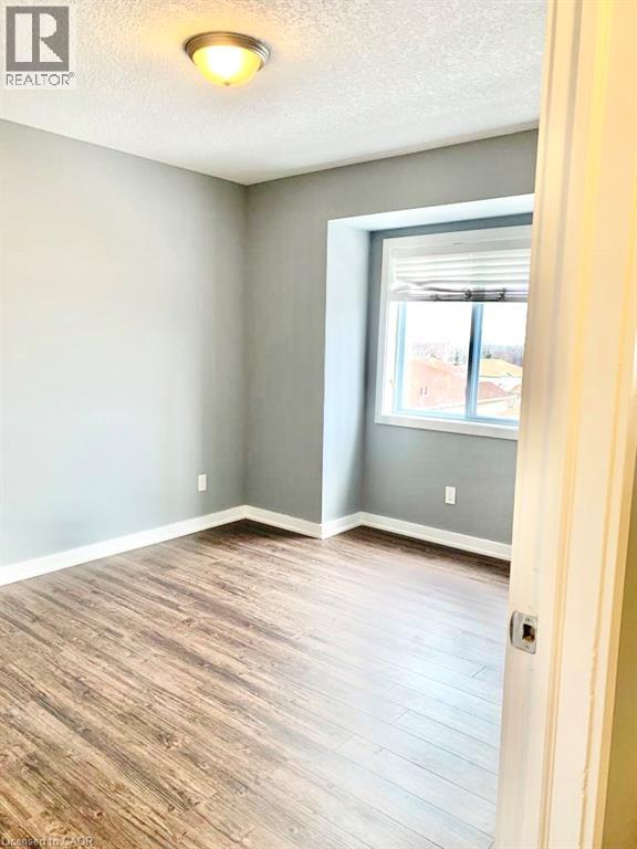 58 Howe Drive Unit# 12, Kitchener, Ontario  N2E 1J4 - Photo 5 - 40828580