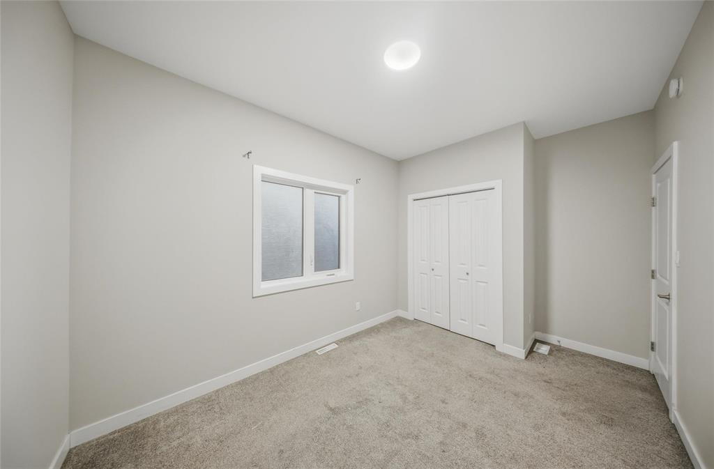 70 Sawka Bay, Winnipeg, Manitoba  R2R 3A6 - Photo 18 - 202609947