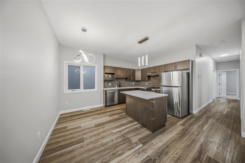 70 Sawka Bay, Winnipeg, Manitoba  R2R 3A6 - Photo 5 - 202609947