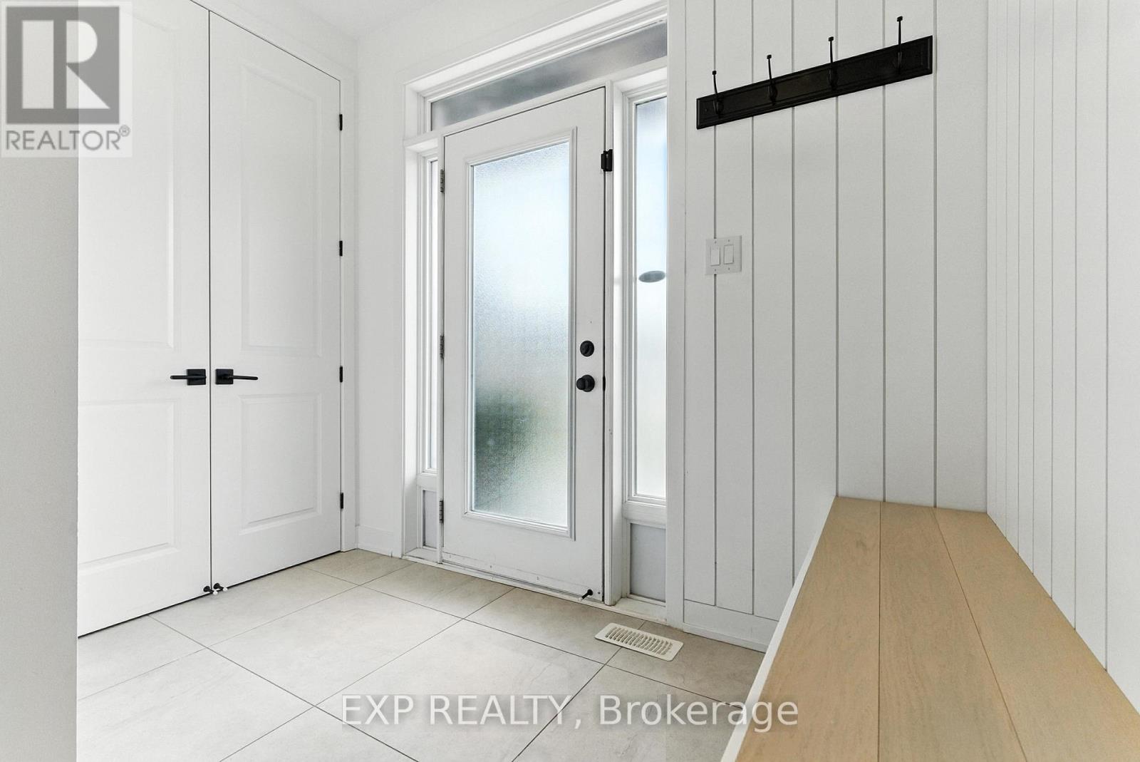 701 Odyssey Way, Ottawa, Ontario  K1T 0V3 - Photo 4 - X13007314