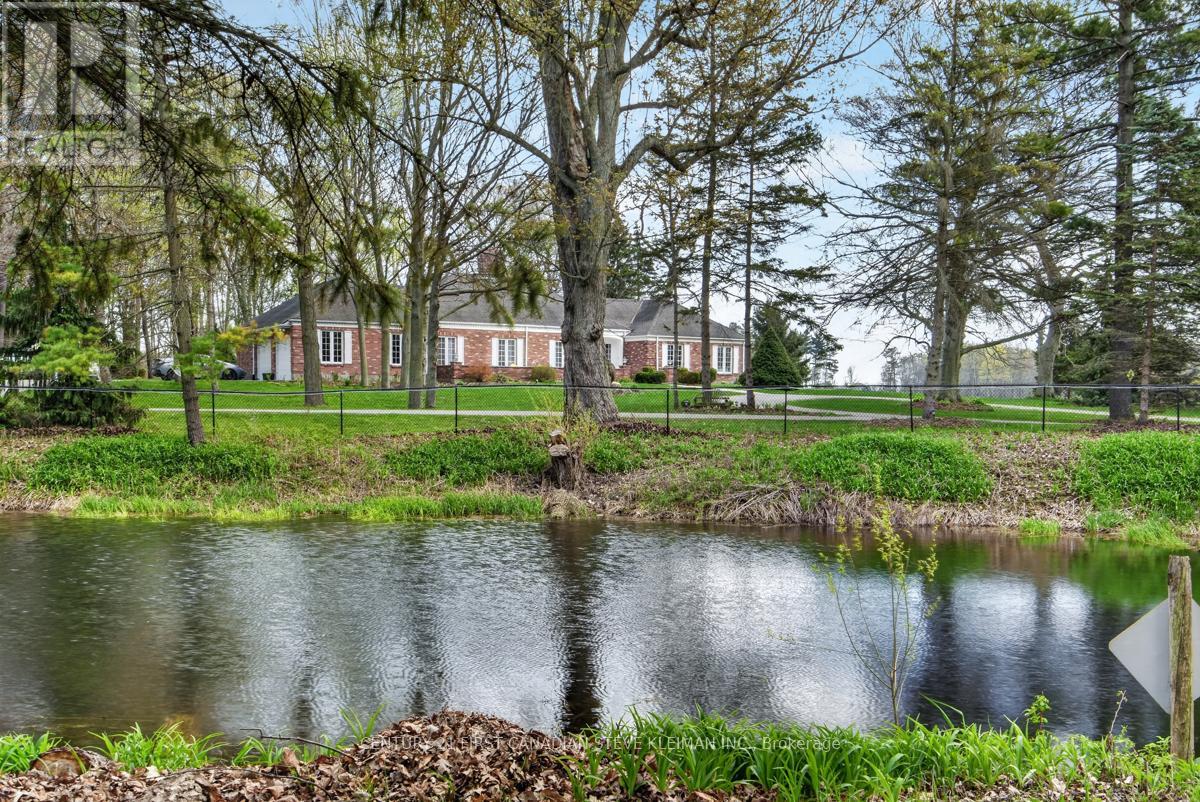 8330 Imperial Road, Malahide, Ontario  N5H 2R2 - Photo 6 - X13106678