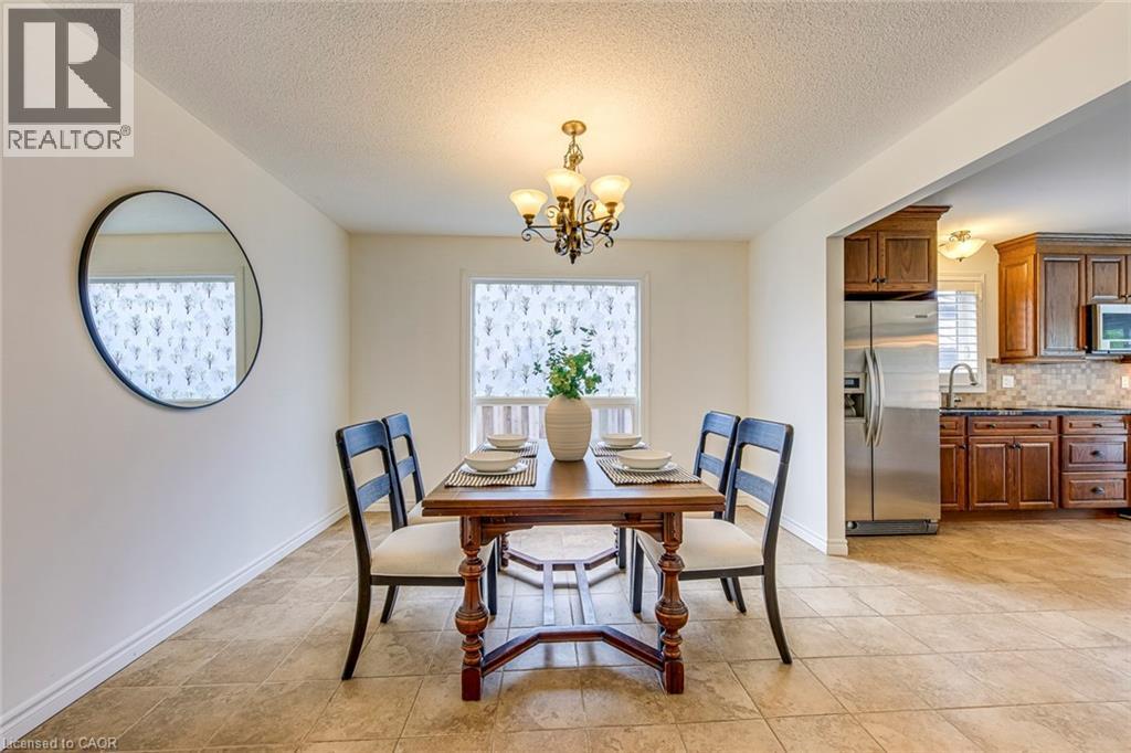 43 Niska Drive, Waterdown, Ontario  L0R 2H3 - Photo 10 - 40828184