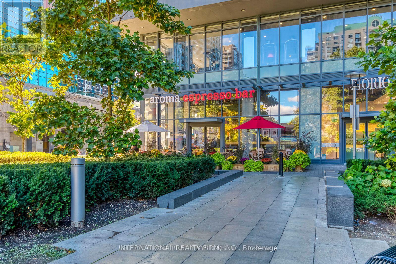 1811 - 5162 Yonge Street, Toronto, Ontario  M2N 5P6 - Photo 2 - C13106642