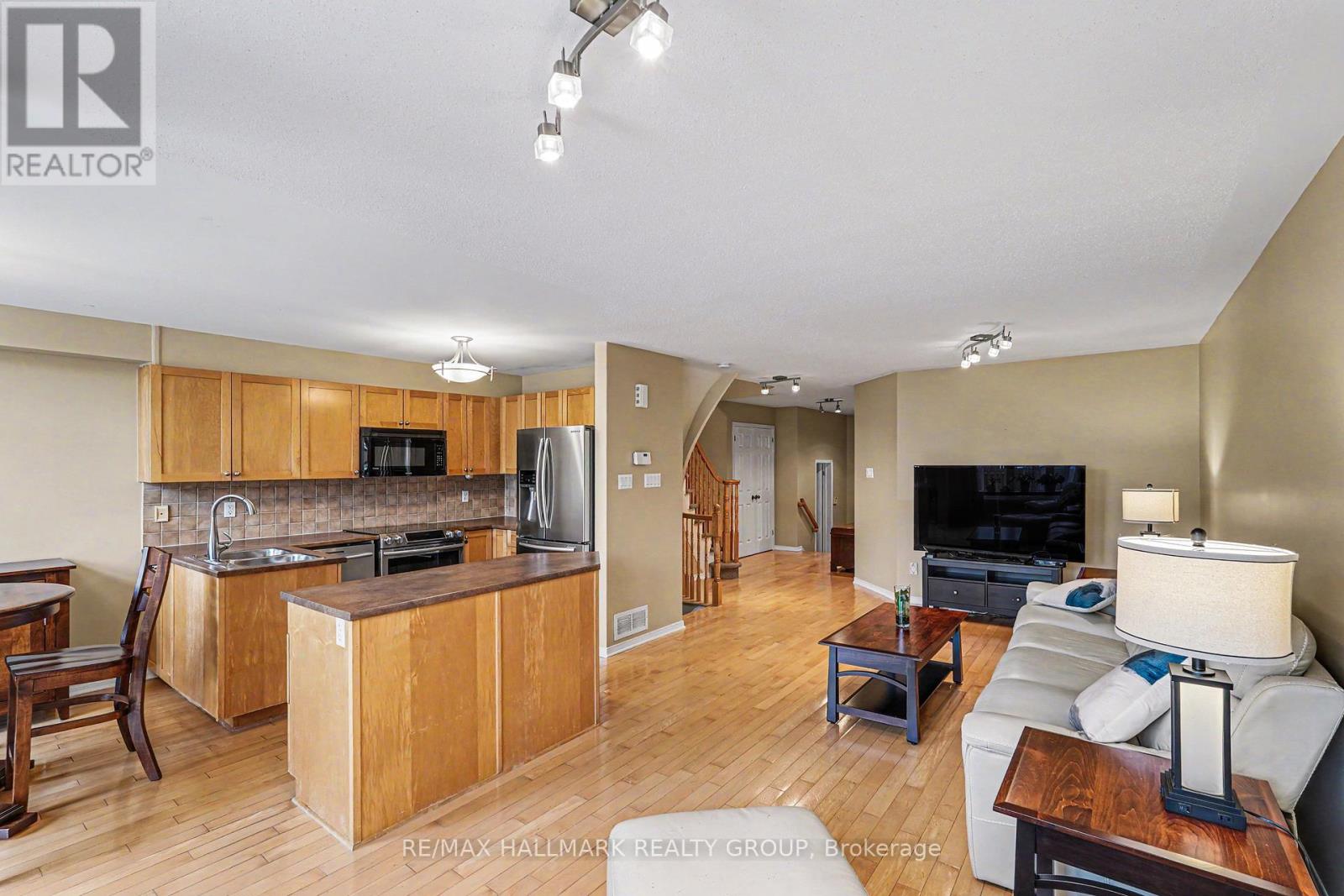 1055 Candlewood Street, Ottawa, Ontario  K4A 5E9 - Photo 13 - X13106650