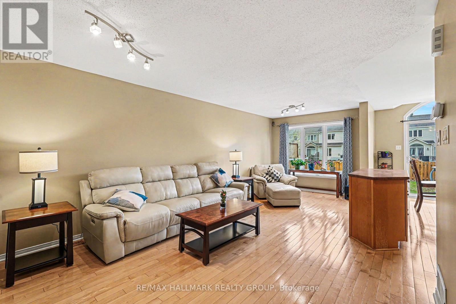 1055 Candlewood Street, Ottawa, Ontario  K4A 5E9 - Photo 7 - X13106650