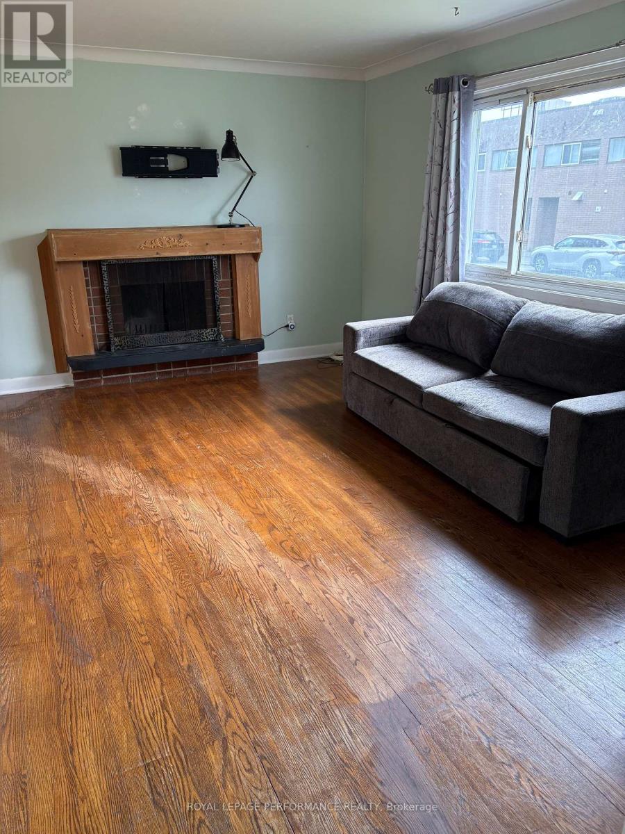 391 Peach Tree Lane, Ottawa, Ontario  K1K 2R7 - Photo 12 - X13106698