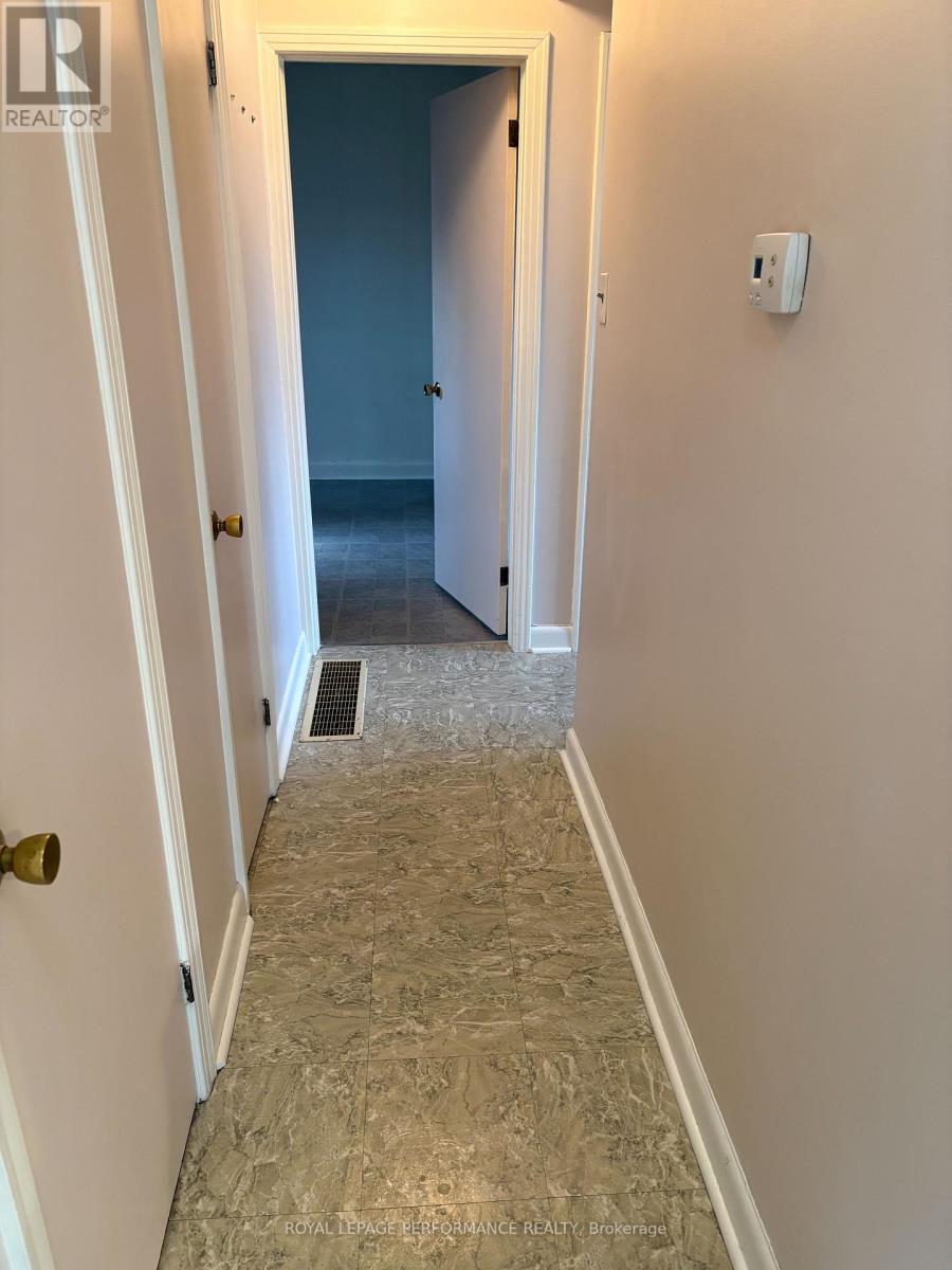 391 Peach Tree Lane, Ottawa, Ontario  K1K 2R7 - Photo 14 - X13106698