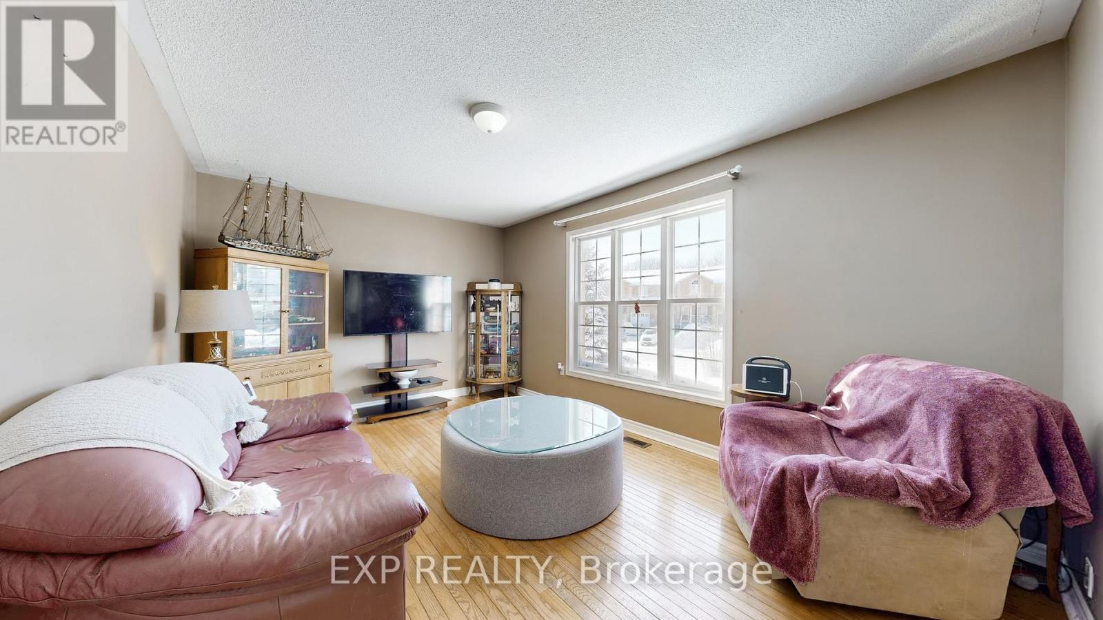 33 Wrendale Crescent, Georgina, Ontario  L4P 4C4 - Photo 6 - N13062588