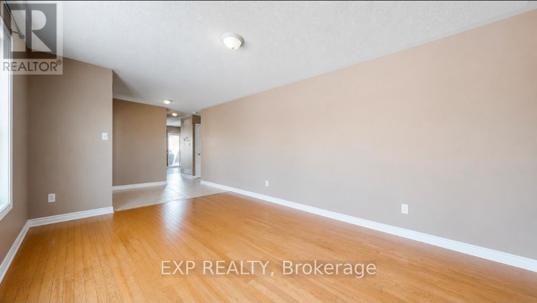 33 Wrendale Crescent, Georgina, Ontario  L4P 4C4 - Photo 5 - N13062588