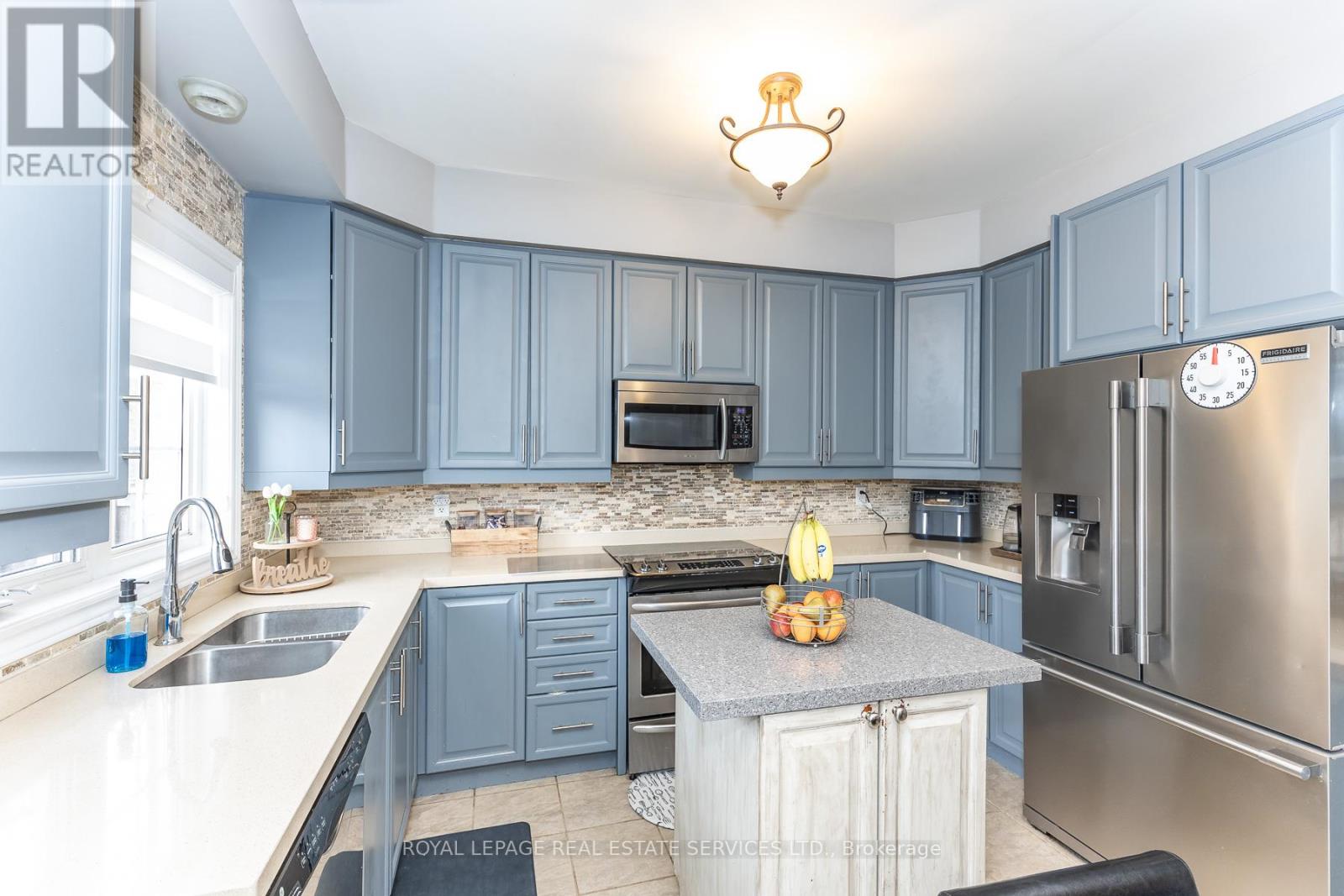 1218 Costigan Road, Milton, Ontario  L9T 6N8 - Photo 10 - W13105898