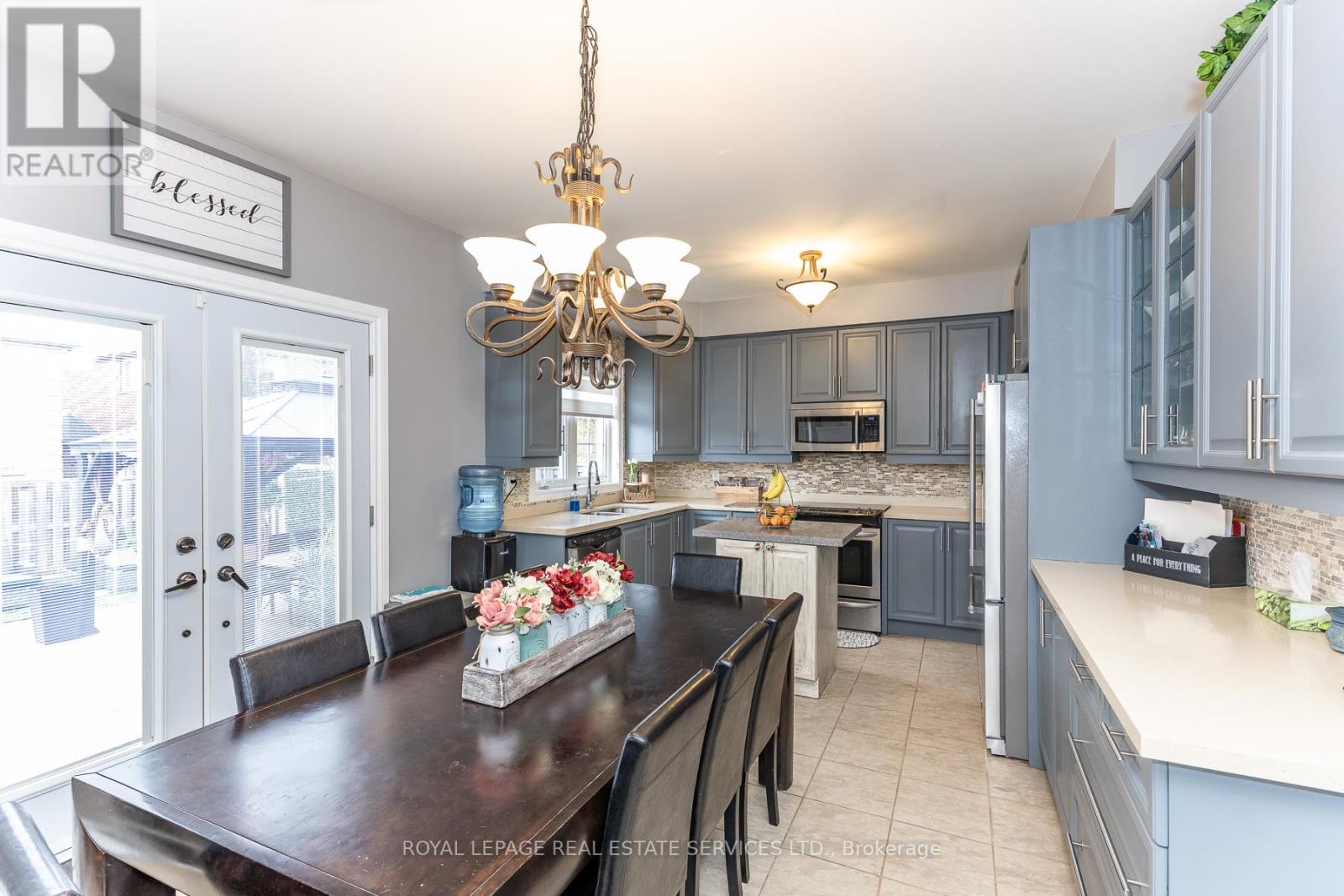 1218 Costigan Road, Milton, Ontario  L9T 6N8 - Photo 8 - W13105898
