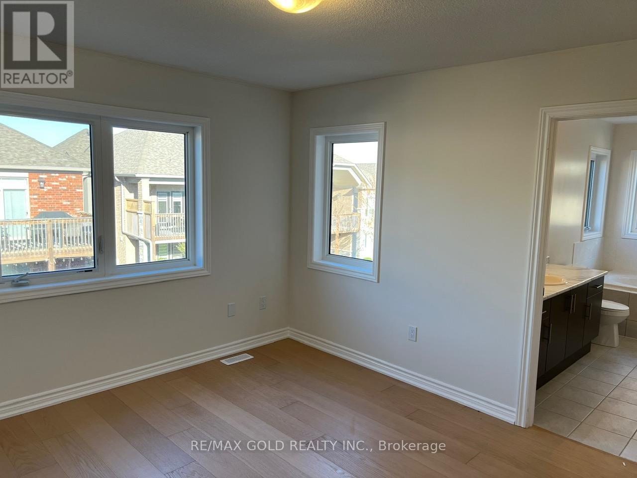 31 Lawrence D. Pridham Avenue, New Tecumseth, Ontario  L9R 0X1 - Photo 15 - N13106688