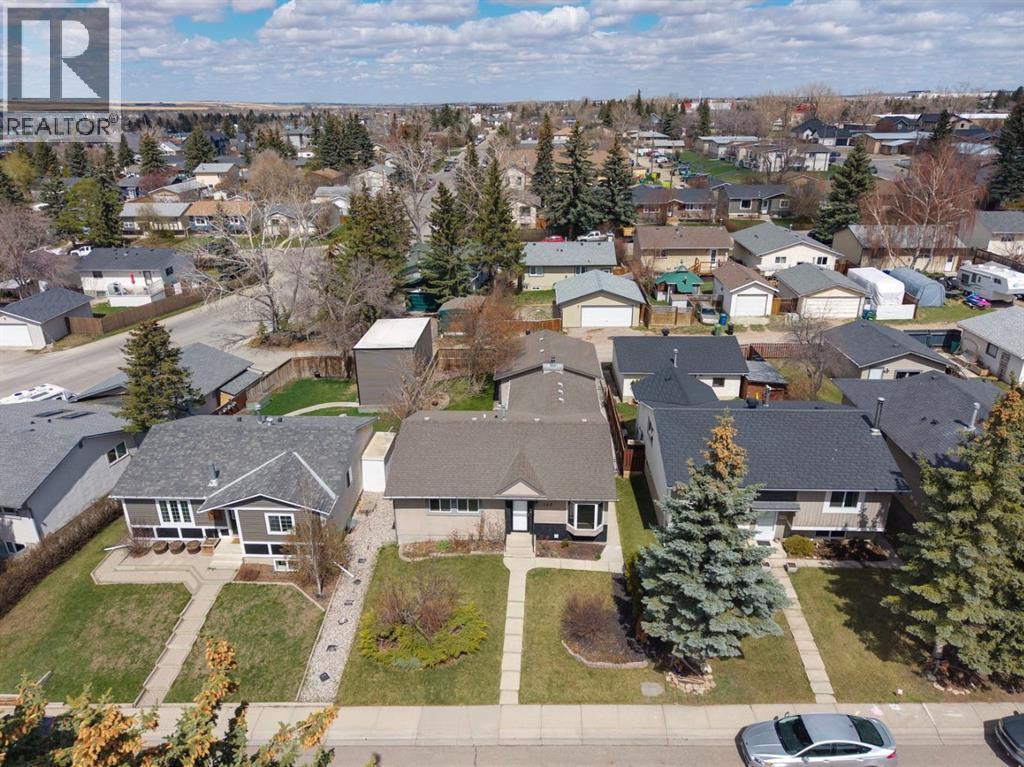 145 Alpine Crescent SE, Airdrie, Alberta  T4B 1L5 - Photo 5 - A2308451