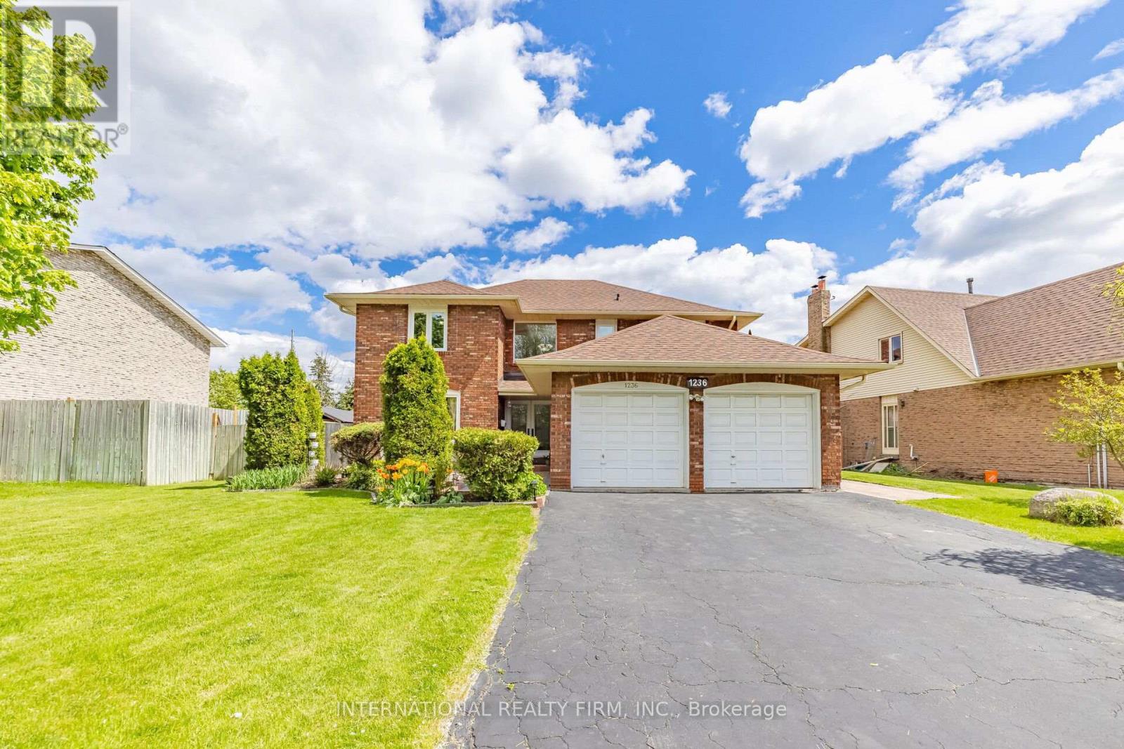 1236 Fleet Street, Mississauga, Ontario  L5H 3P5 - Photo 3 - W13106646