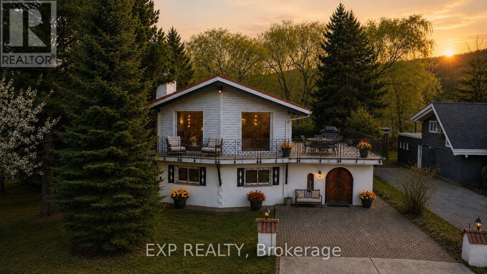 104 Kinsey Place, Blue Mountains, Ontario  L9Y 0R4 - Photo 5 - X13106648