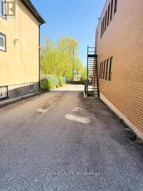 202 - 4786 Queen Street, Niagara Falls, Ontario  L2E 2M3 - Photo 11 - X13106670