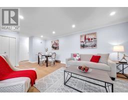 586 CENTRAL PK BOULEVARD N, Oshawa, Ontario