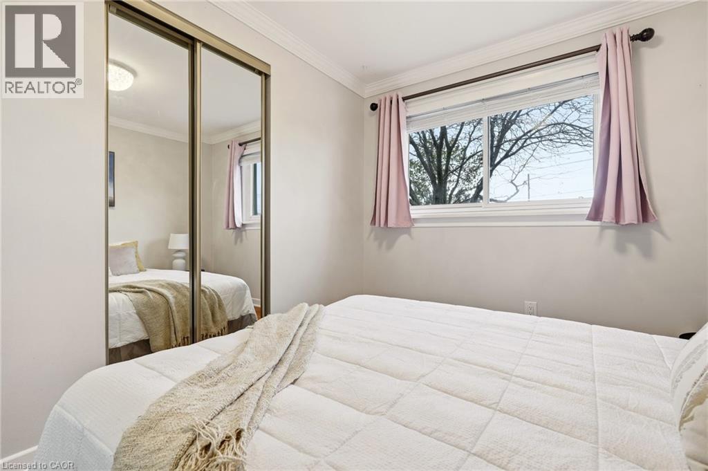 694 Mullin Way, Burlington, Ontario  L7L 4J7 - Photo 35 - 40823294