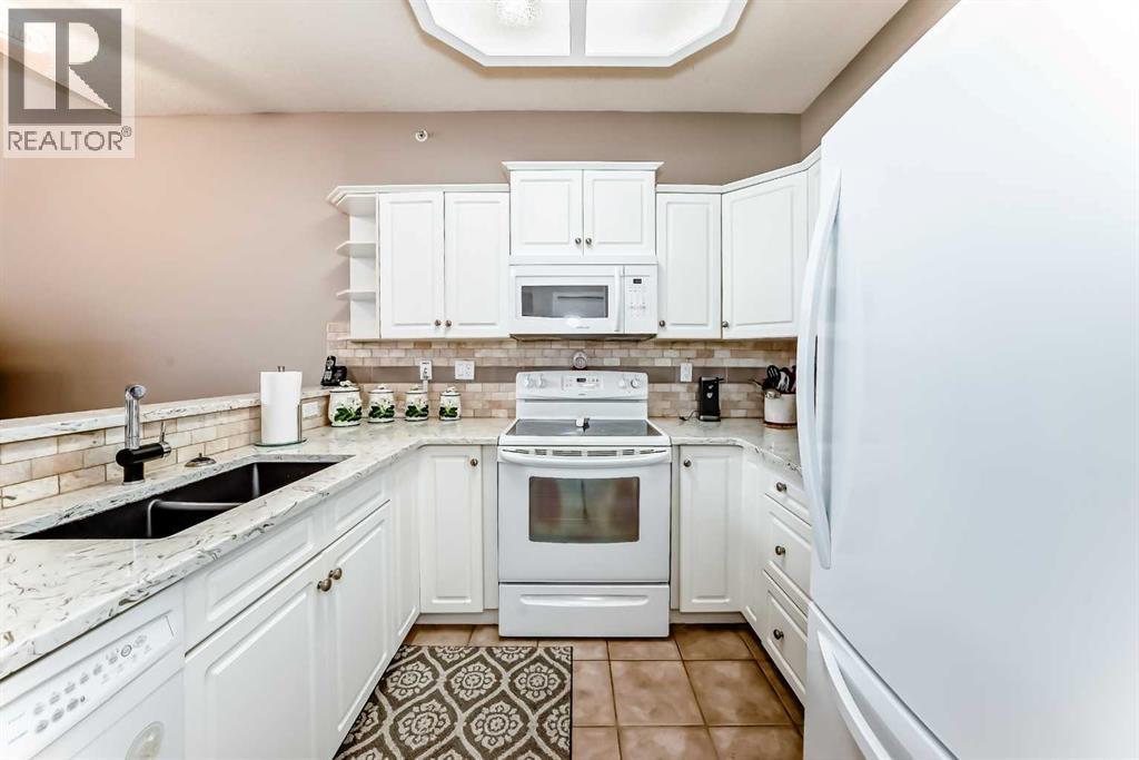 2122, 2122 Patterson View Sw, Calgary, Alberta  T3H 3J9 - Photo 7 - A2309029