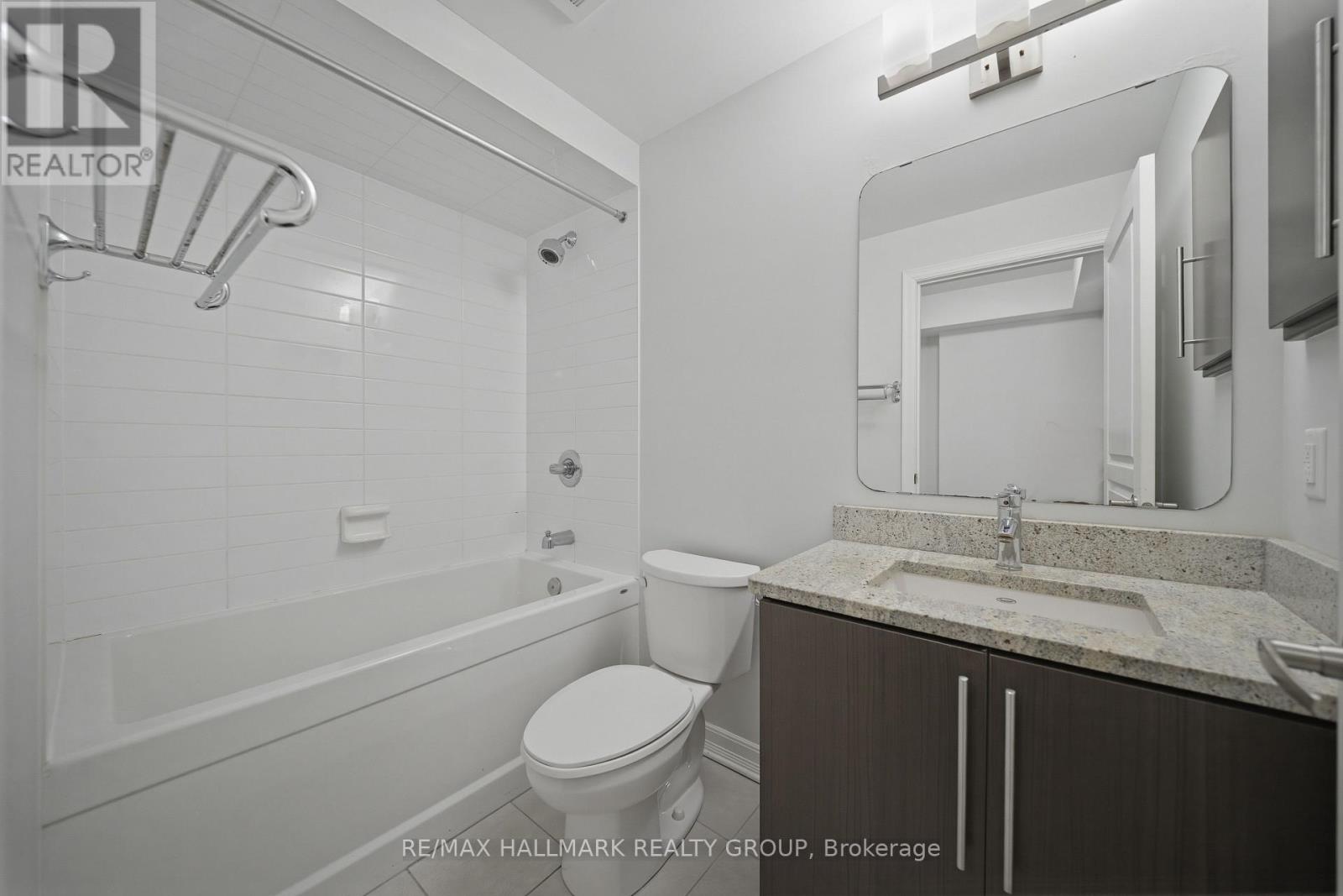 807 - 238 Besserer Street, Ottawa, Ontario  K1N 6B1 - Photo 18 - X12930402