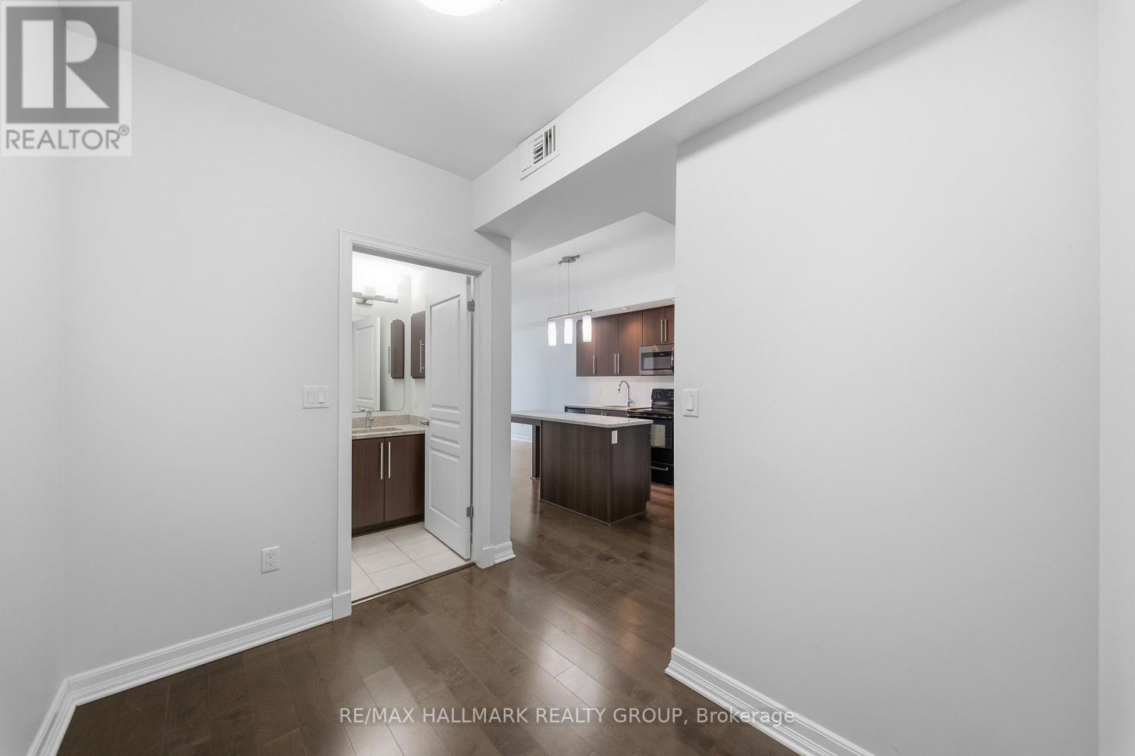 807 - 238 Besserer Street, Ottawa, Ontario  K1N 6B1 - Photo 12 - X12930402