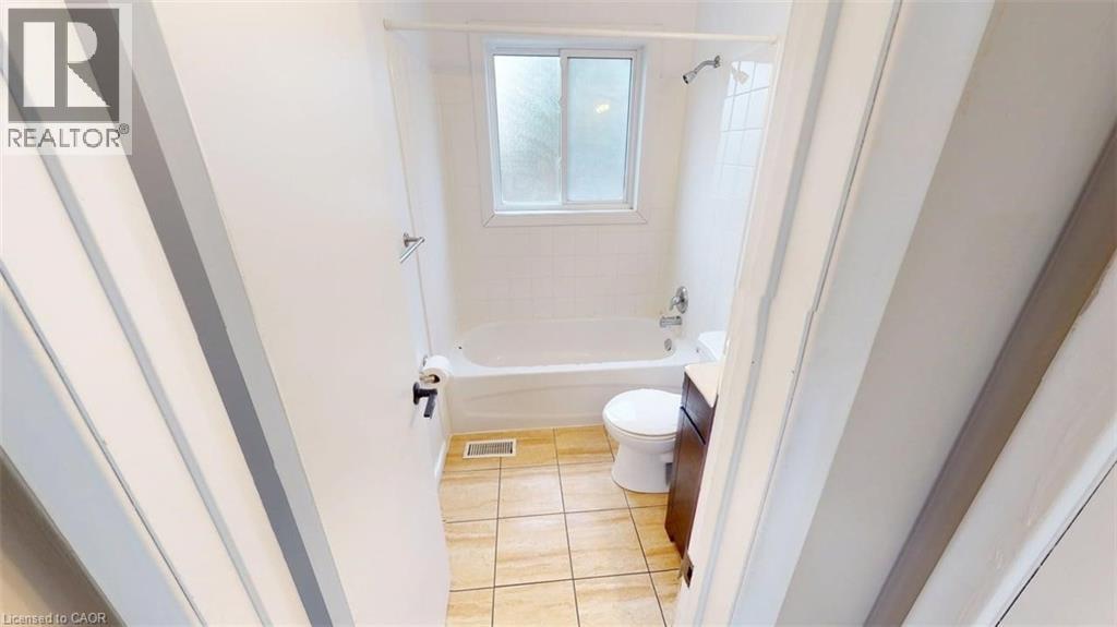 24 Burn Place, Kitchener, Ontario  N2M 1Y9 - Photo 10 - 40828780
