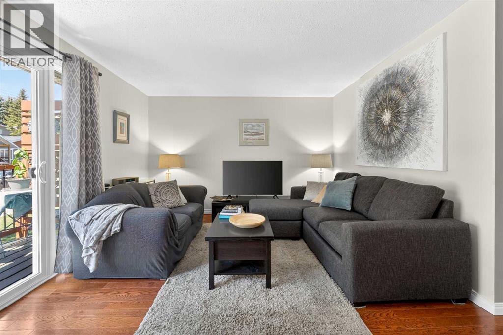 8724 33 Avenue Nw, Calgary, Alberta  T3B 1M4 - Photo 16 - A2307942