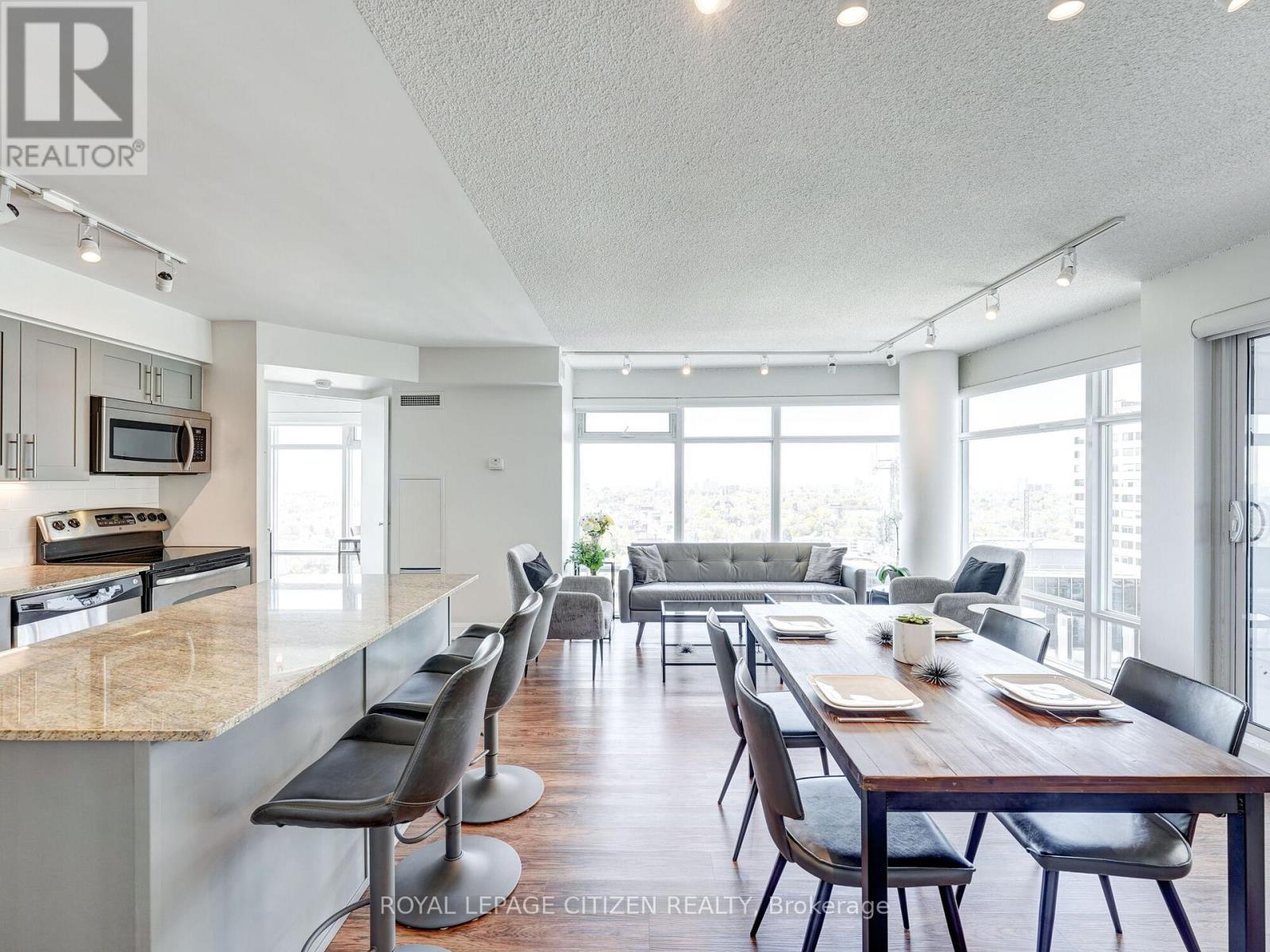 3008 - 2191 Yonge Street, Toronto, Ontario  M4S 3H8 - Photo 12 - C13106722