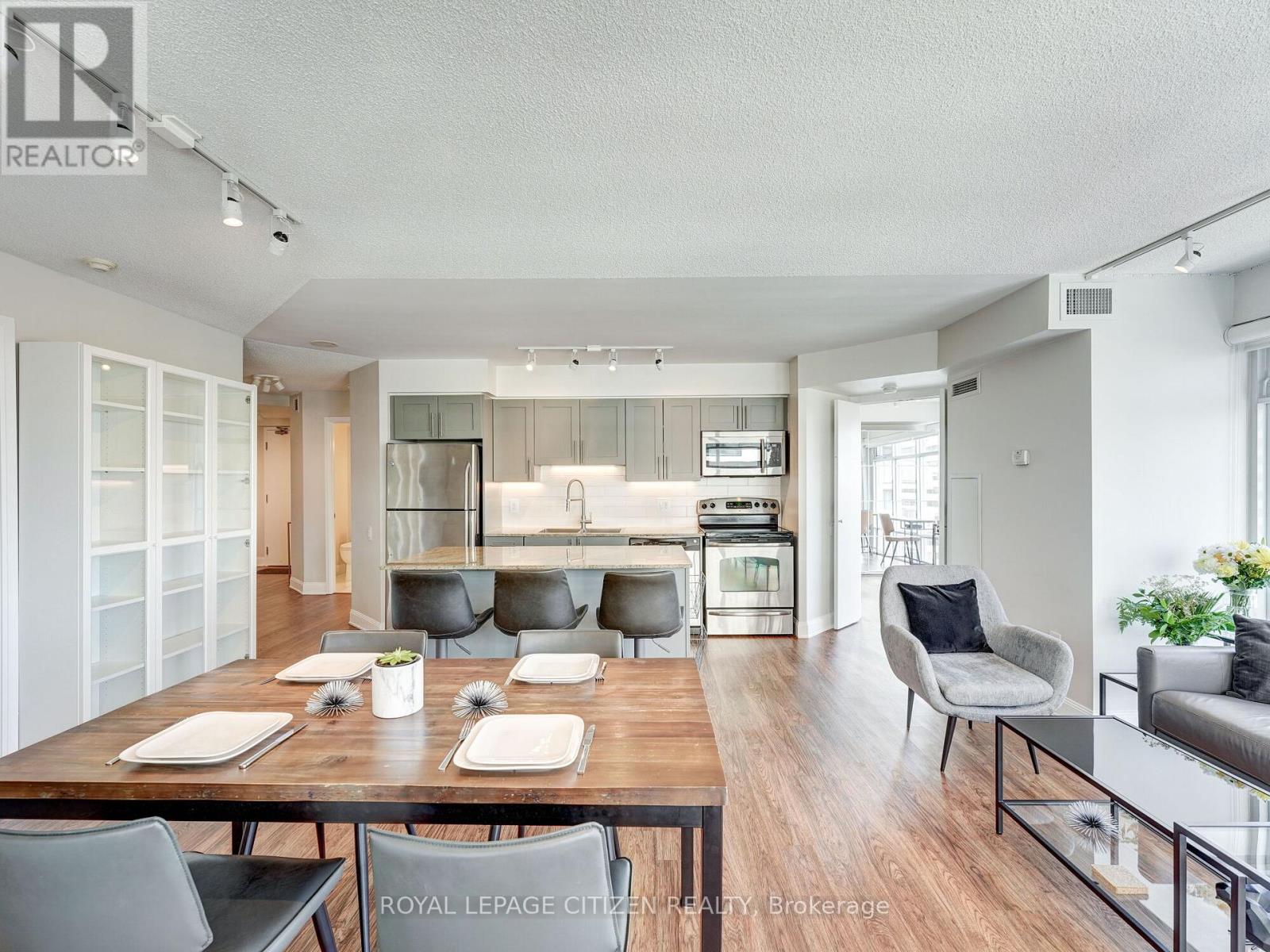 3008 - 2191 Yonge Street, Toronto, Ontario  M4S 3H8 - Photo 13 - C13106722