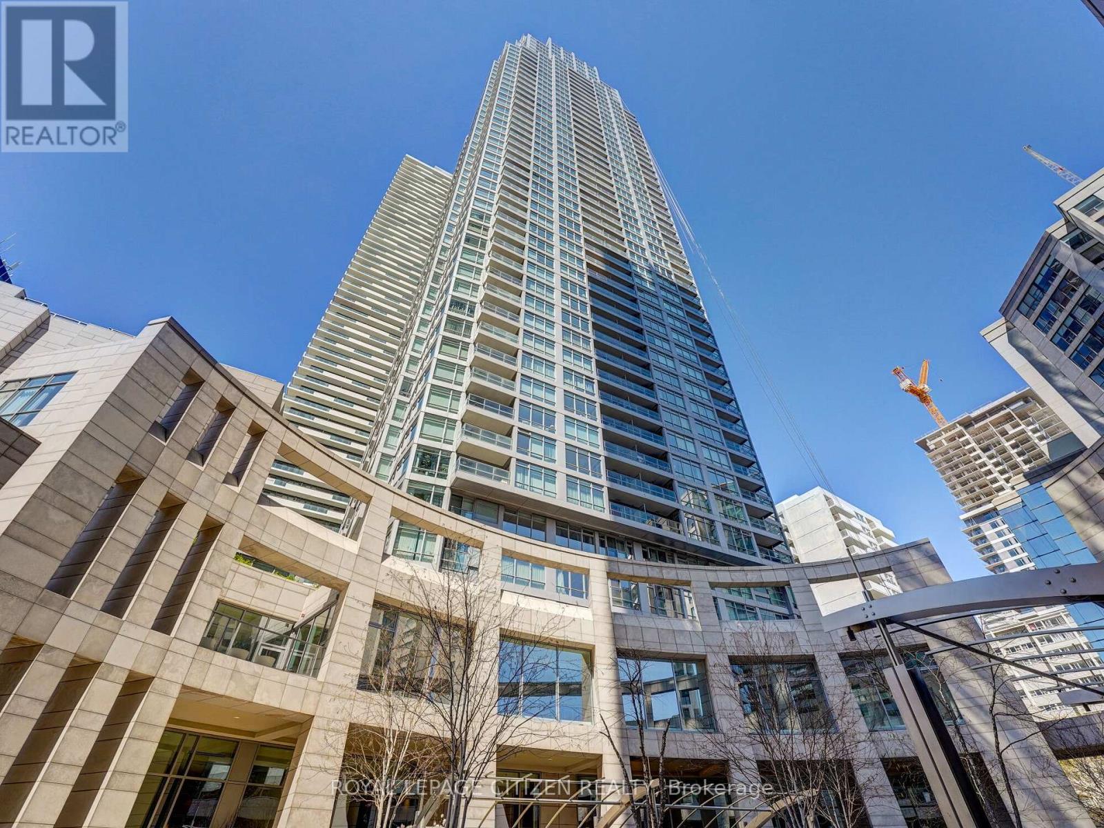 3008 - 2191 Yonge Street, Toronto, Ontario  M4S 3H8 - Photo 2 - C13106722