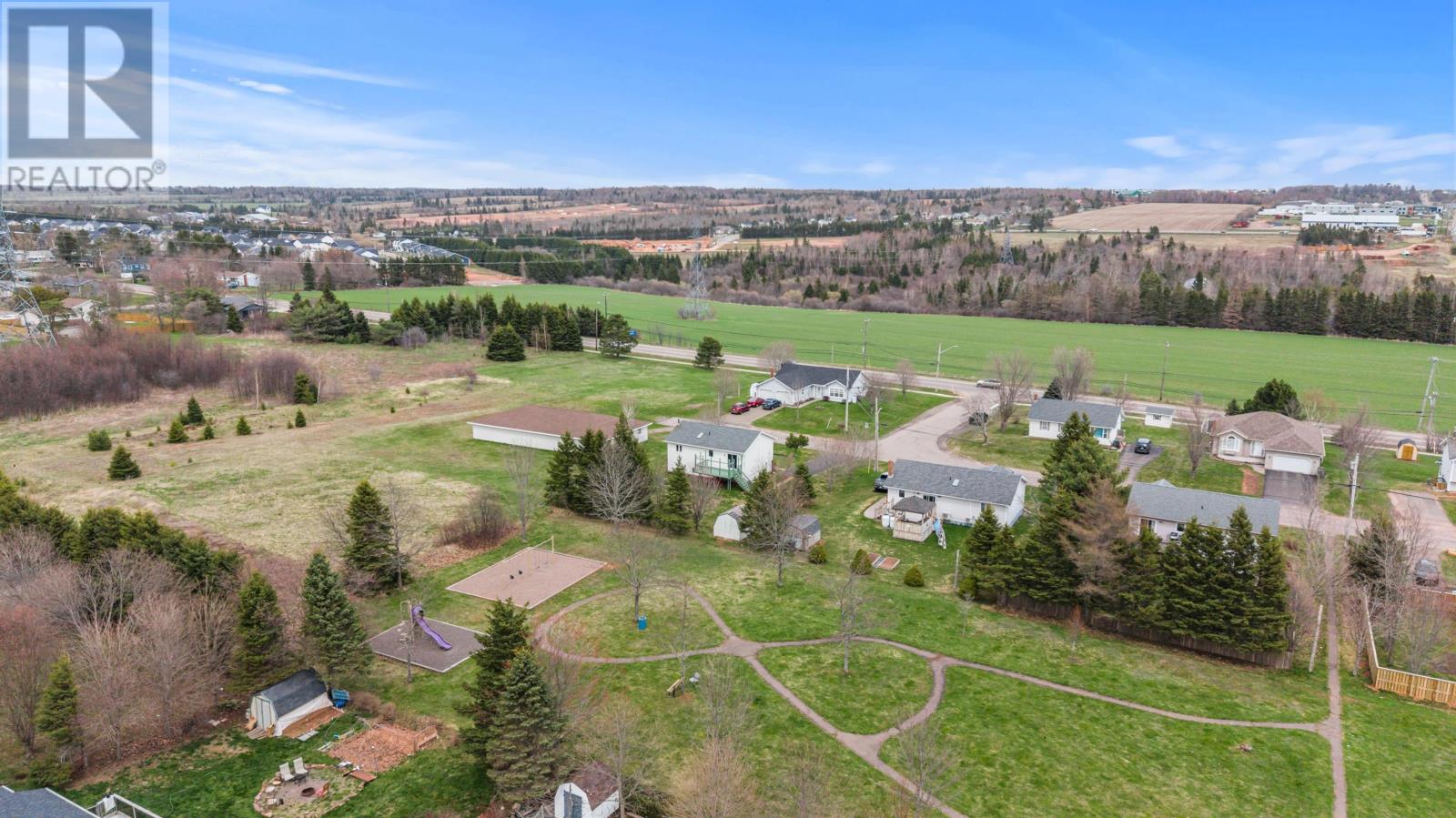 2 Kenwood Circle, Charlottetown, Prince Edward Island  C1E 1Z8 - Photo 44 - 202610226
