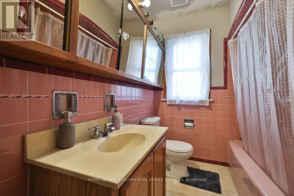 759 King Road, Burlington, Ontario  L7T 3K7 - Photo 21 - W13041778