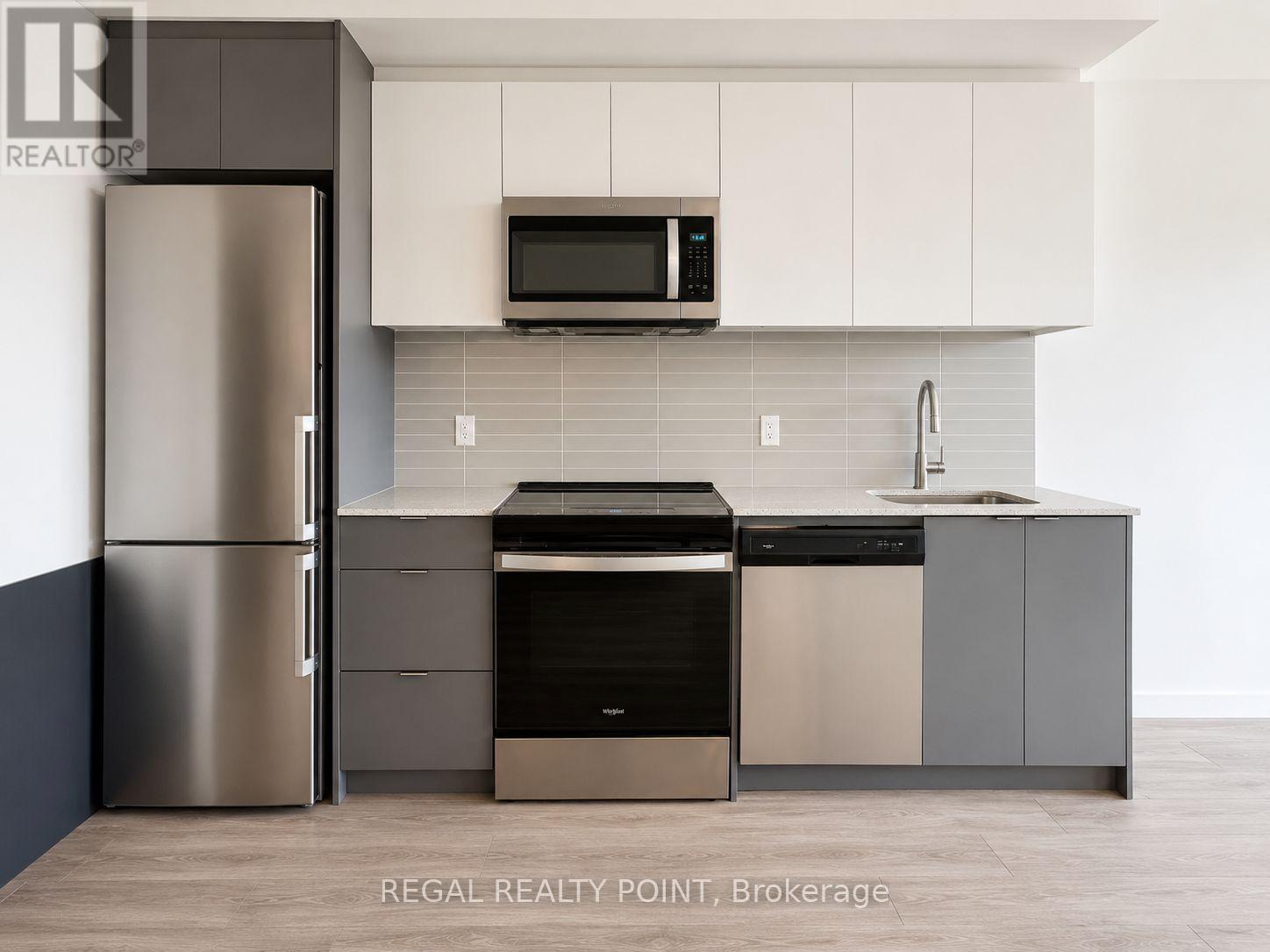 812e - 8868 Yonge Street, Richmond Hill, Ontario  L4C 1Z8 - Photo 3 - N13106712