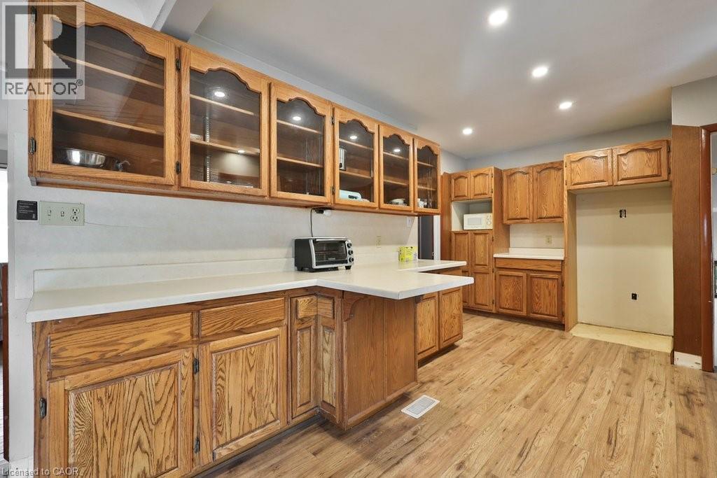 759 King Road, Burlington, Ontario  L7T 3K7 - Photo 12 - 40823609