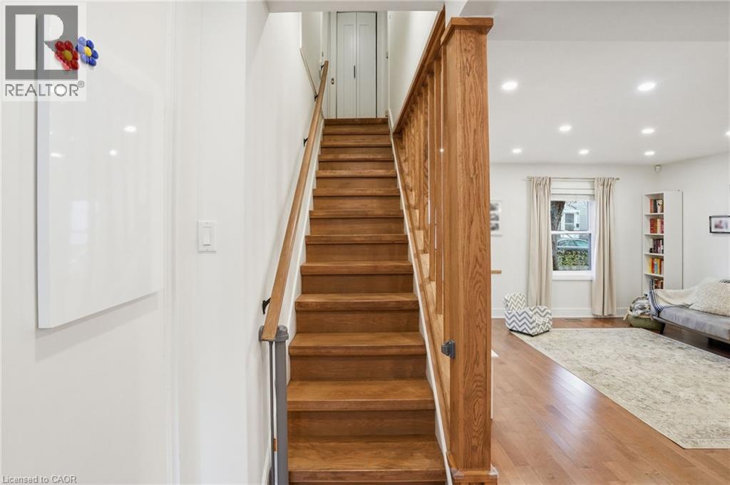 139 Canada Street, Hamilton, Ontario  L8P 1P4 - Photo 25 - 40824727