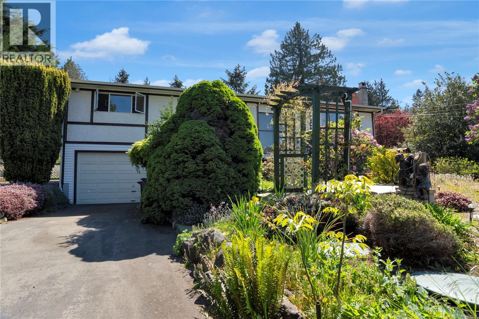 7937 Southwind Dr, Lantzville, British Columbia  V0R 2H0 - Photo 32 - 1033688