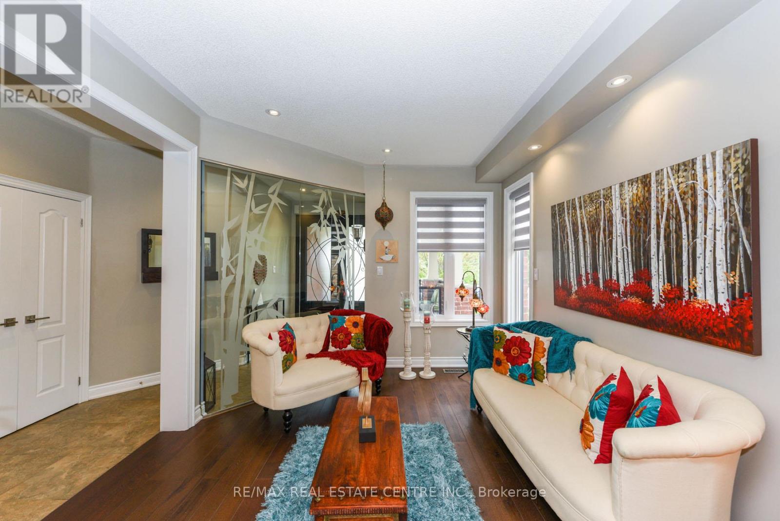 3408 Hideaway Place, Mississauga, Ontario  L5M 0A7 - Photo 3 - W13106708