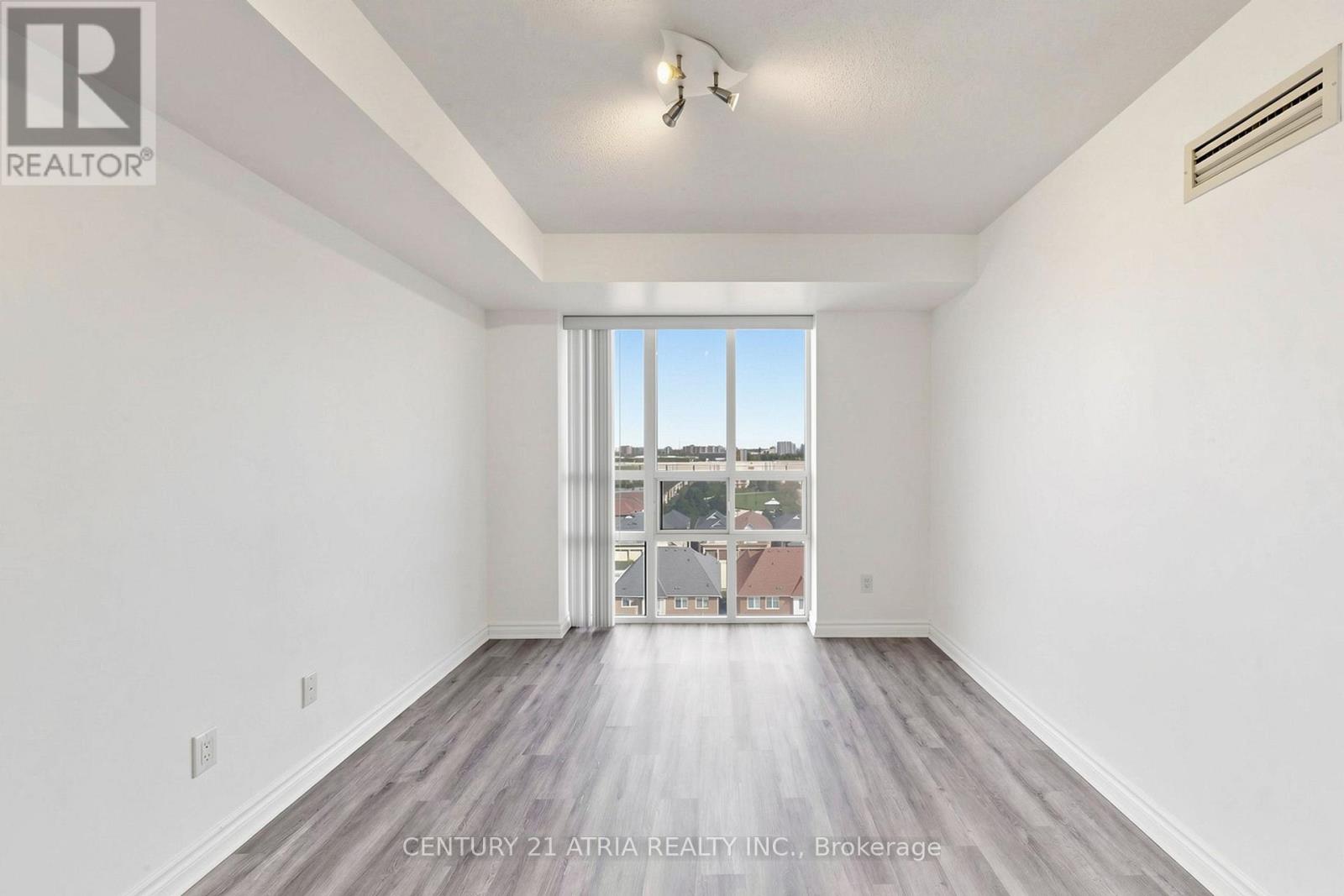 815 - 8 Mondeo Drive, Toronto, Ontario  M1P 5C7 - Photo 16 - E13104722