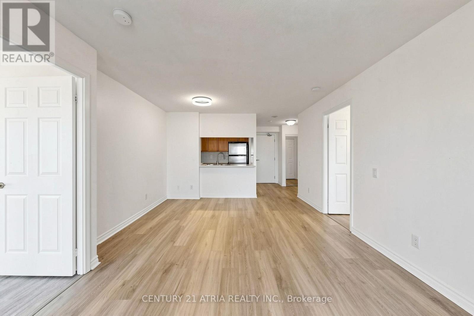 815 - 8 Mondeo Drive, Toronto, Ontario  M1P 5C7 - Photo 10 - E13104722
