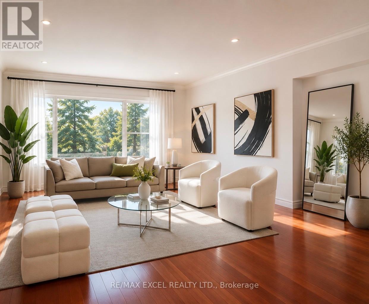 2 CHARLEMONT CRESCENT, Toronto, Ontario