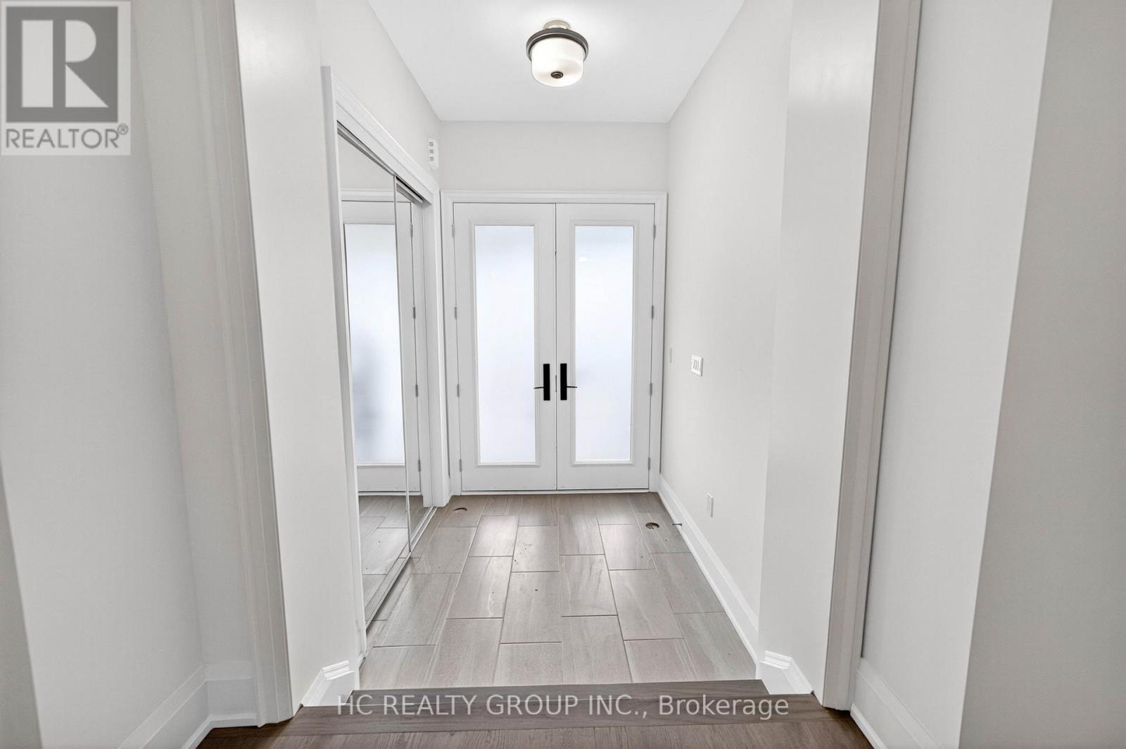 3313-Lot 99 Taha Gardens, Oakville, Ontario  L6M 4K1 - Photo 3 - W13105994
