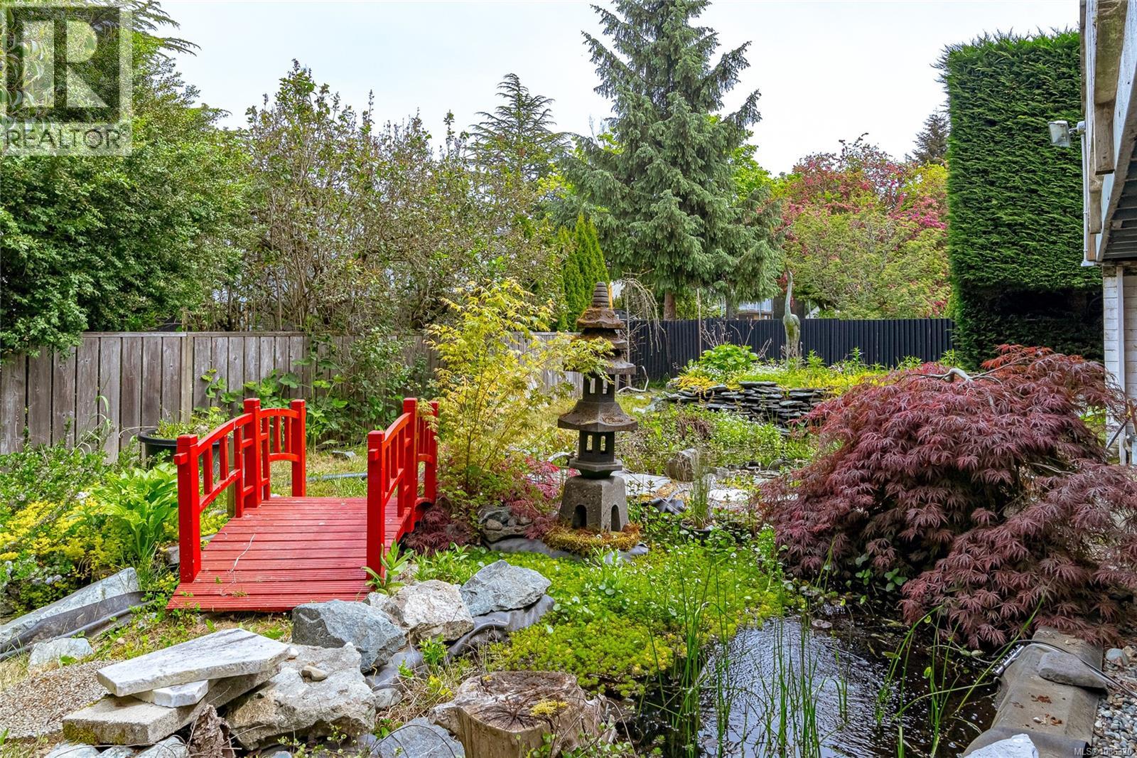 1268 Marchant Rd, Central Saanich, British Columbia  V8M 1G5 - Photo 23 - 1036320
